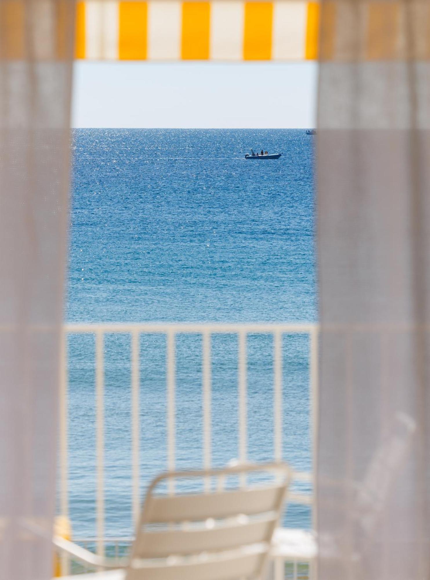 Belle Vue Hotel Cavalaire-sur-Mer Kültér fotó
