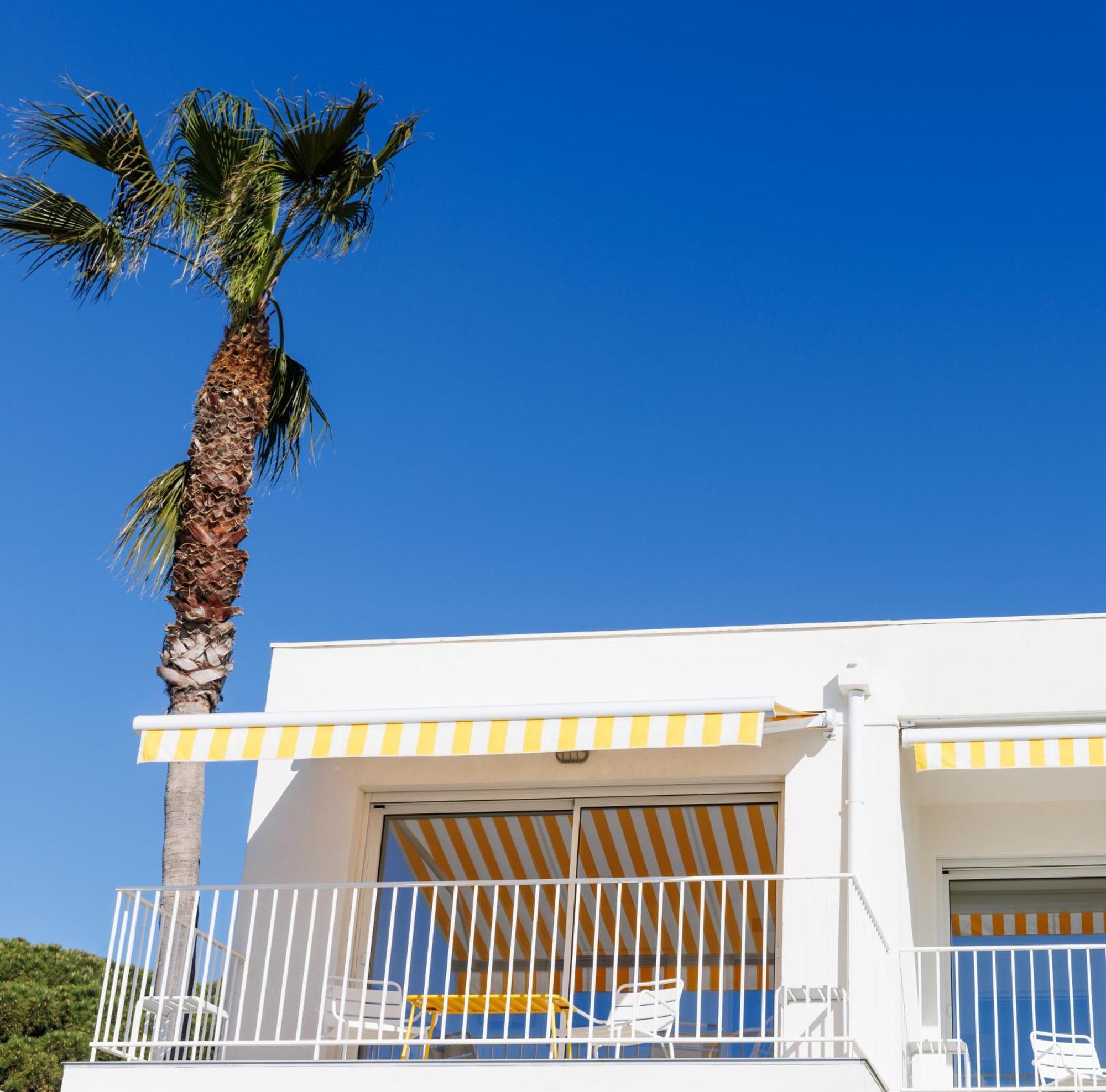 Belle Vue Hotel Cavalaire-sur-Mer Kültér fotó